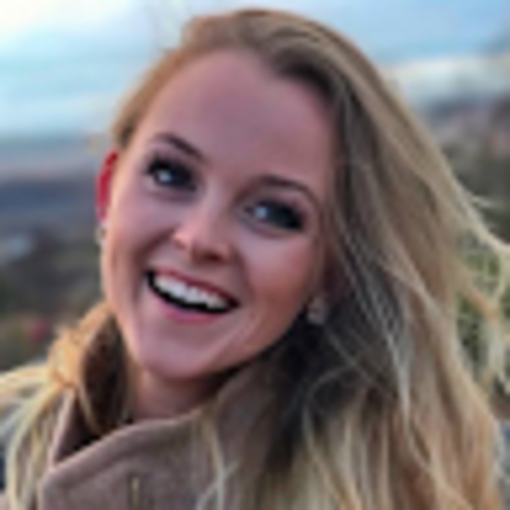 Meet your Posher, Kacey